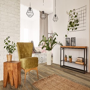 Farmhouse Manor Rigid Core Hybrid